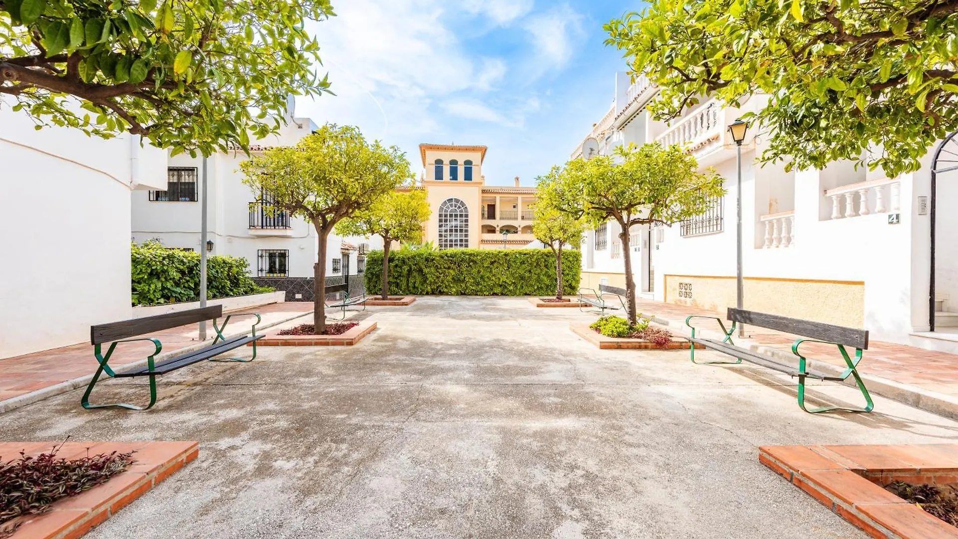 Nerja Centro, Playa Carabeo Apartment 0*,