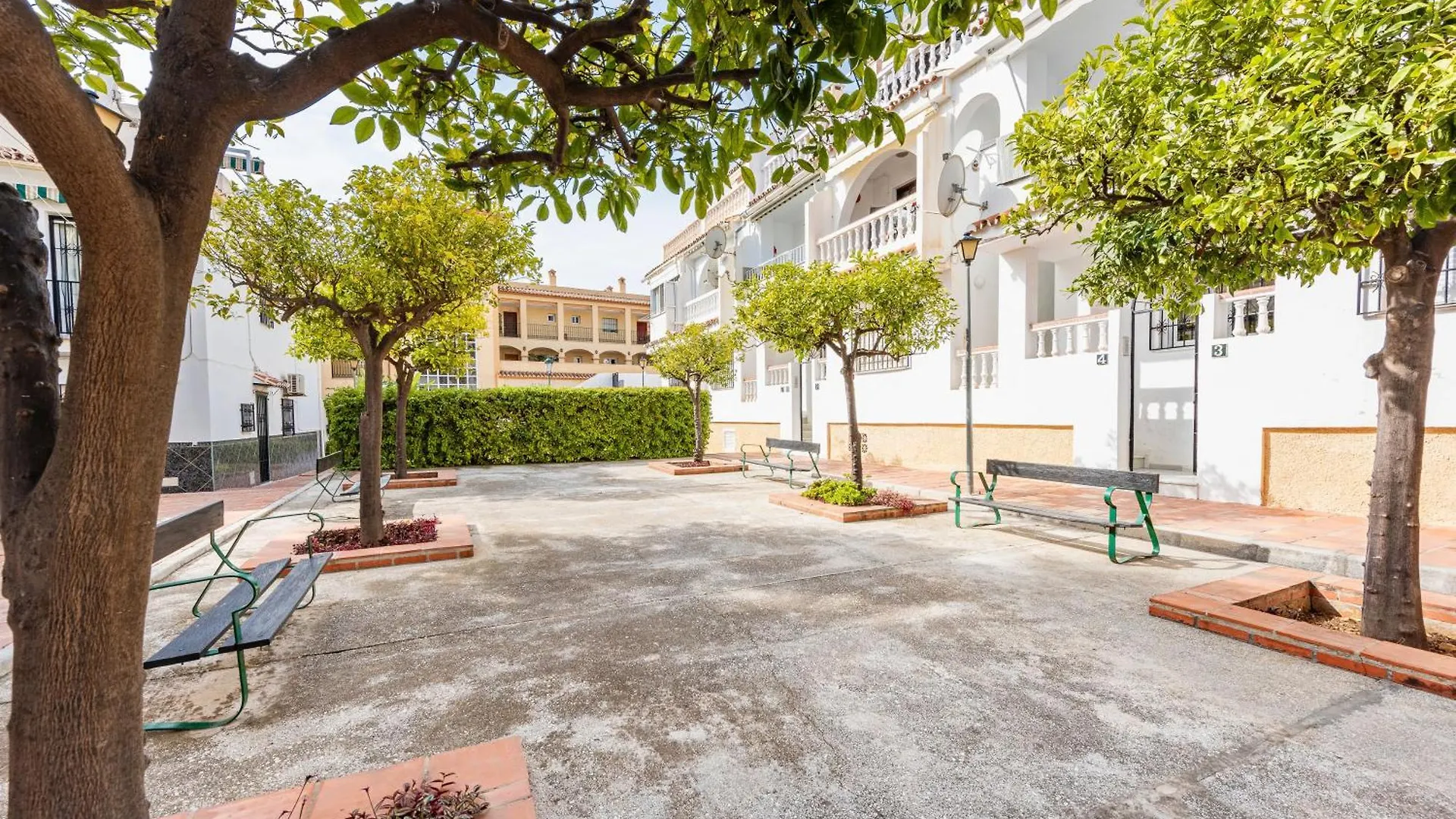 Nerja Centro, Playa Carabeo Apartment