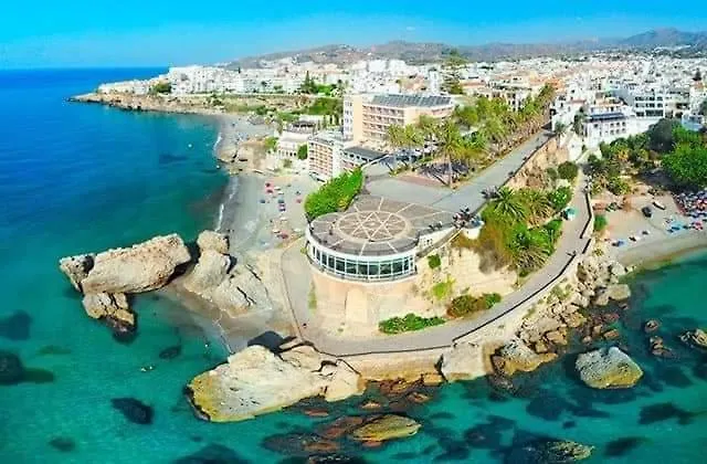 Nerja Centro, Playa Carabeo Apartment